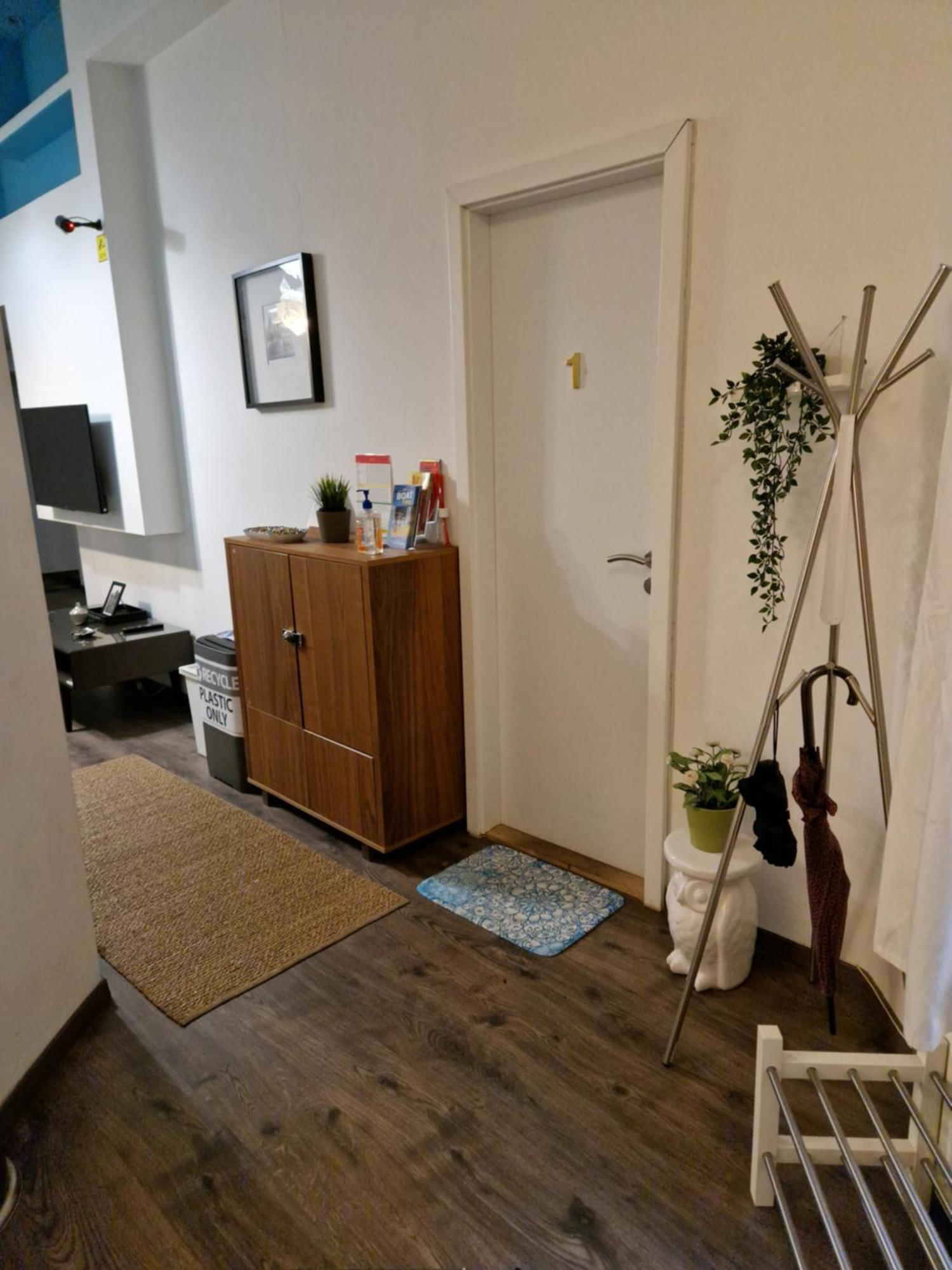 Turquoise Lofts Aparthotel Budapest Bagian luar foto
